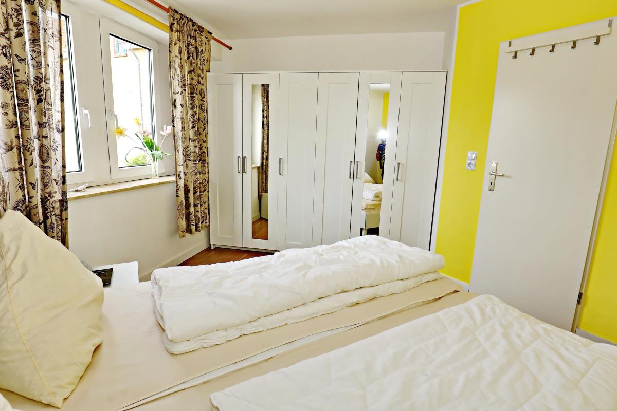Marina Hafenblick 32/1 - Ferienwohnung 2 Zimmer Hafenblick